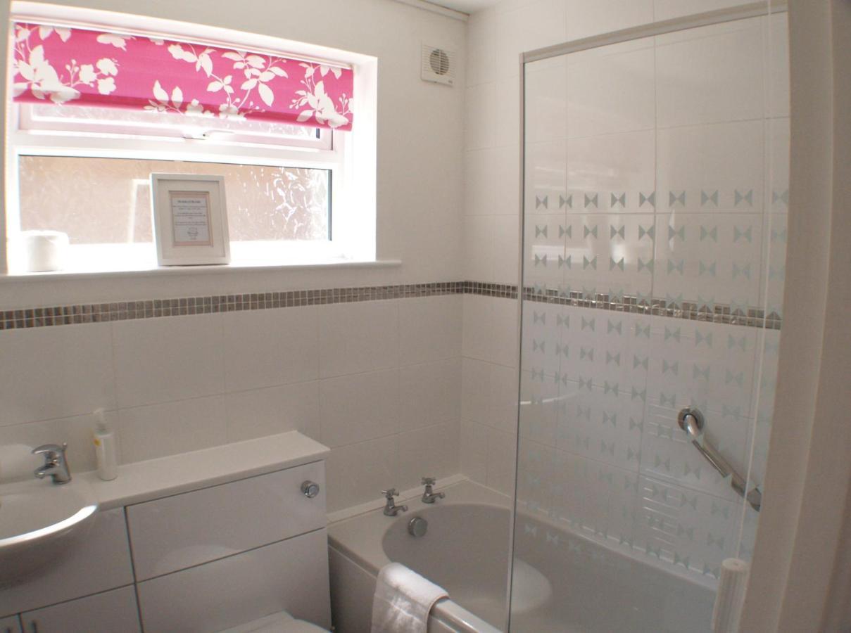 Sunny View, 87 Brambles Chine Villa Freshwater Luaran gambar