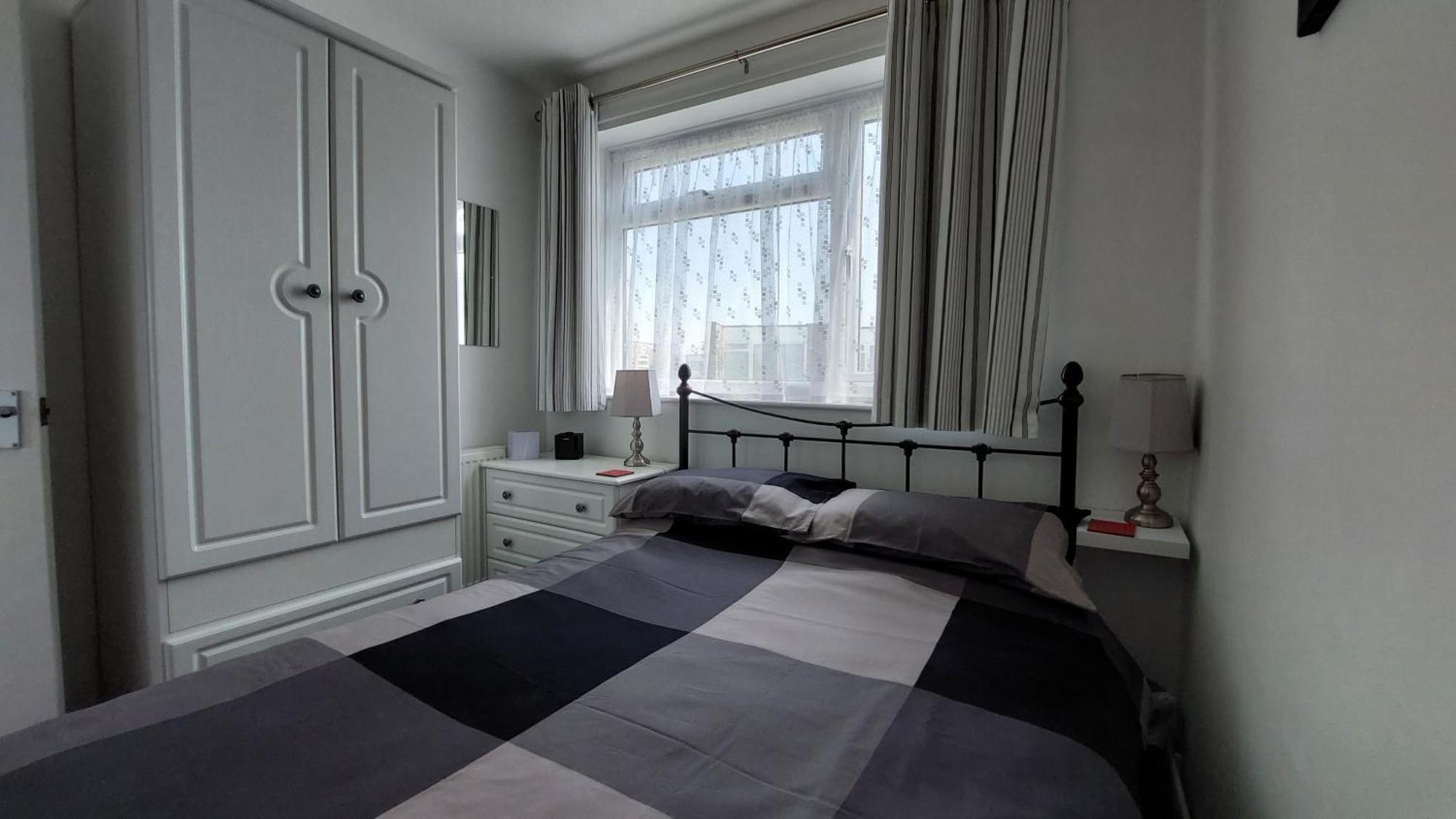 Sunny View, 87 Brambles Chine Villa Freshwater Luaran gambar